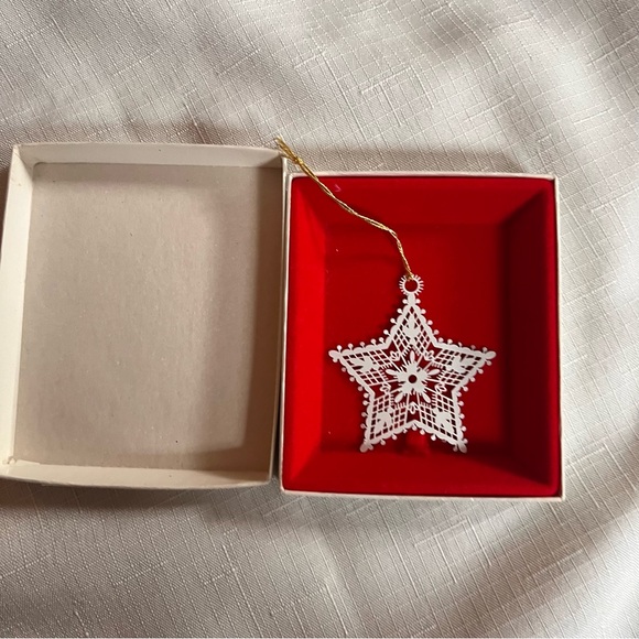 Winterlace Star ornament by Tamerlane in box. Vintage made in the USA - Picture 4 of 6